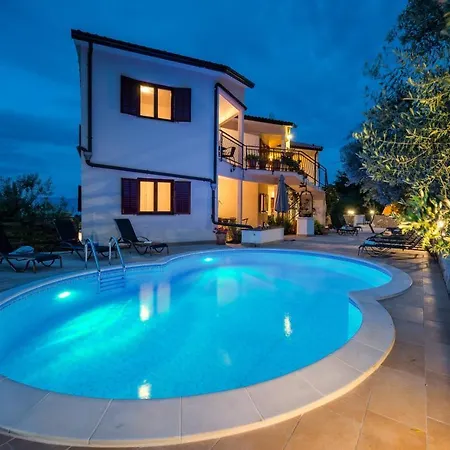 Ferienwohnung Mit Sauna, Meerblick, Whirlpool, Pool, Wlan Und Einem Grill * Drenje (Istria)