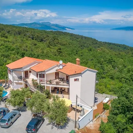 Ferienwohnung Mit Sauna, Meerblick, Whirlpool, Pool, Wlan Und Einem Grill Drenje