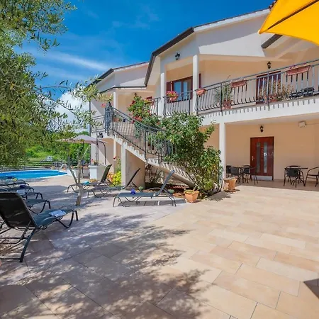 Apartman Ferienwohnung Mit Sauna, Meerblick, Whirlpool, Pool, Wlan Und Einem Grill *